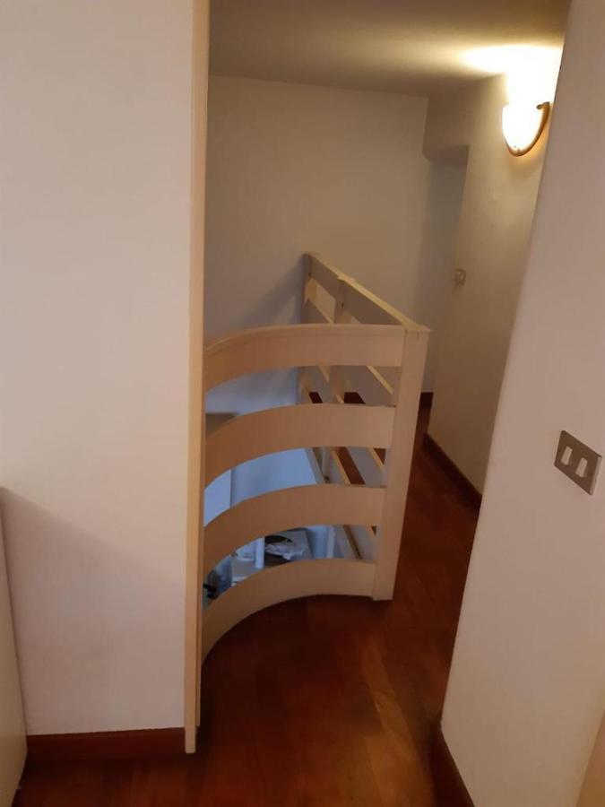 Yourvacanza Navigli Loft Milão Exterior foto