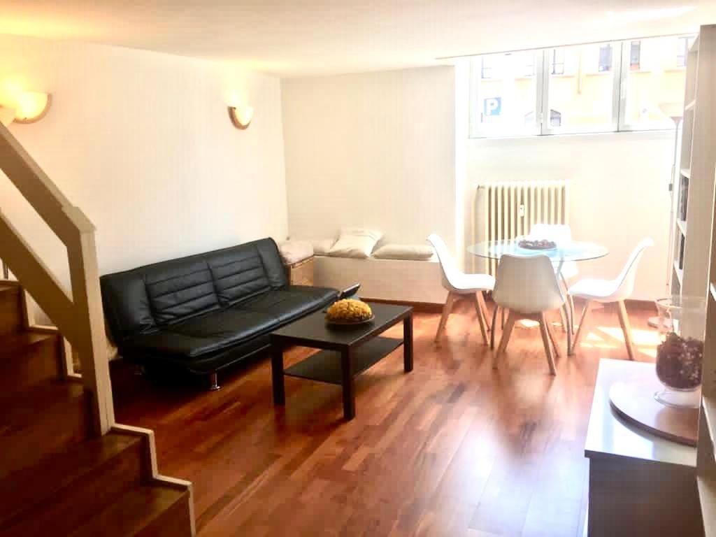 Yourvacanza Navigli Loft Milão Exterior foto