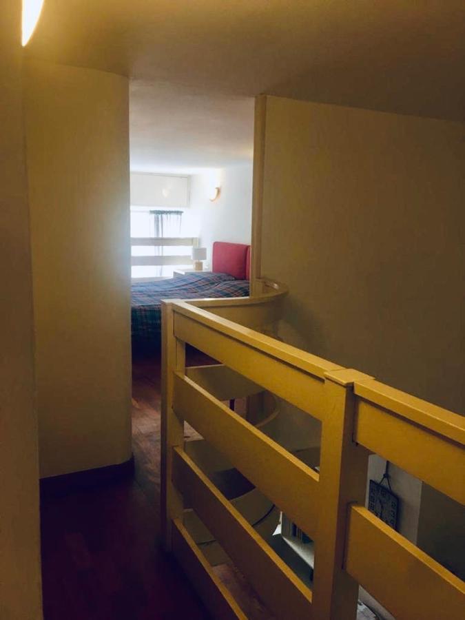 Yourvacanza Navigli Loft Milão Exterior foto
